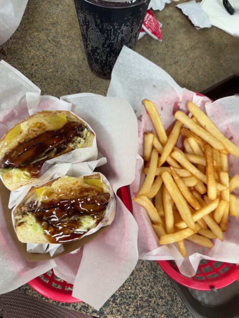 Duane\\\'s Ono-Char Burger 3